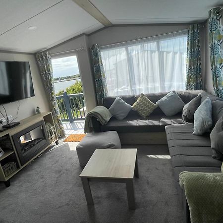Lake View 92 Millom Extérieur photo