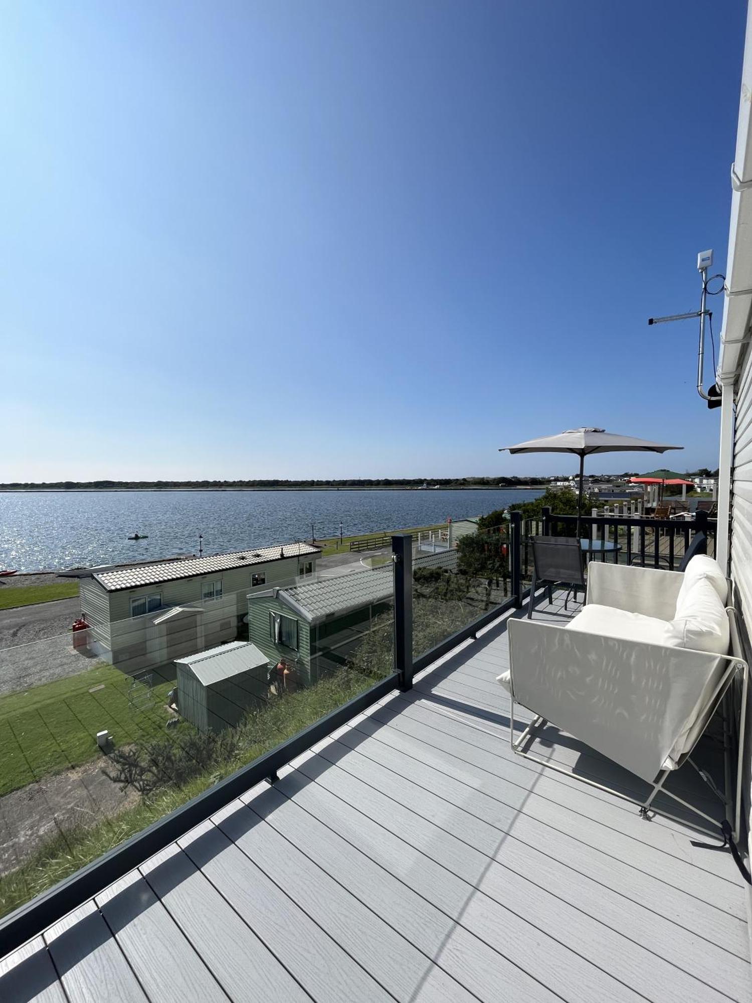 Lake View 92 Millom Extérieur photo